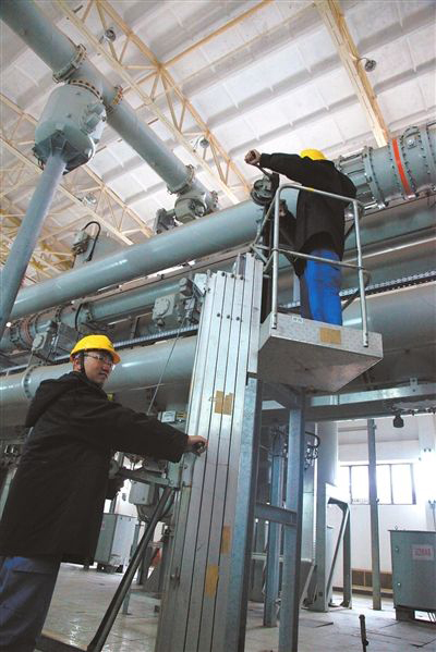 昆明局&ldquo;超级巡检仪&rdquo;让工作又安全